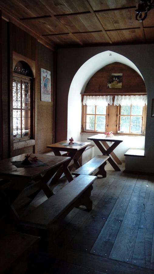 Burg Finstergrun Hostel Ramingstein Kültér fotó