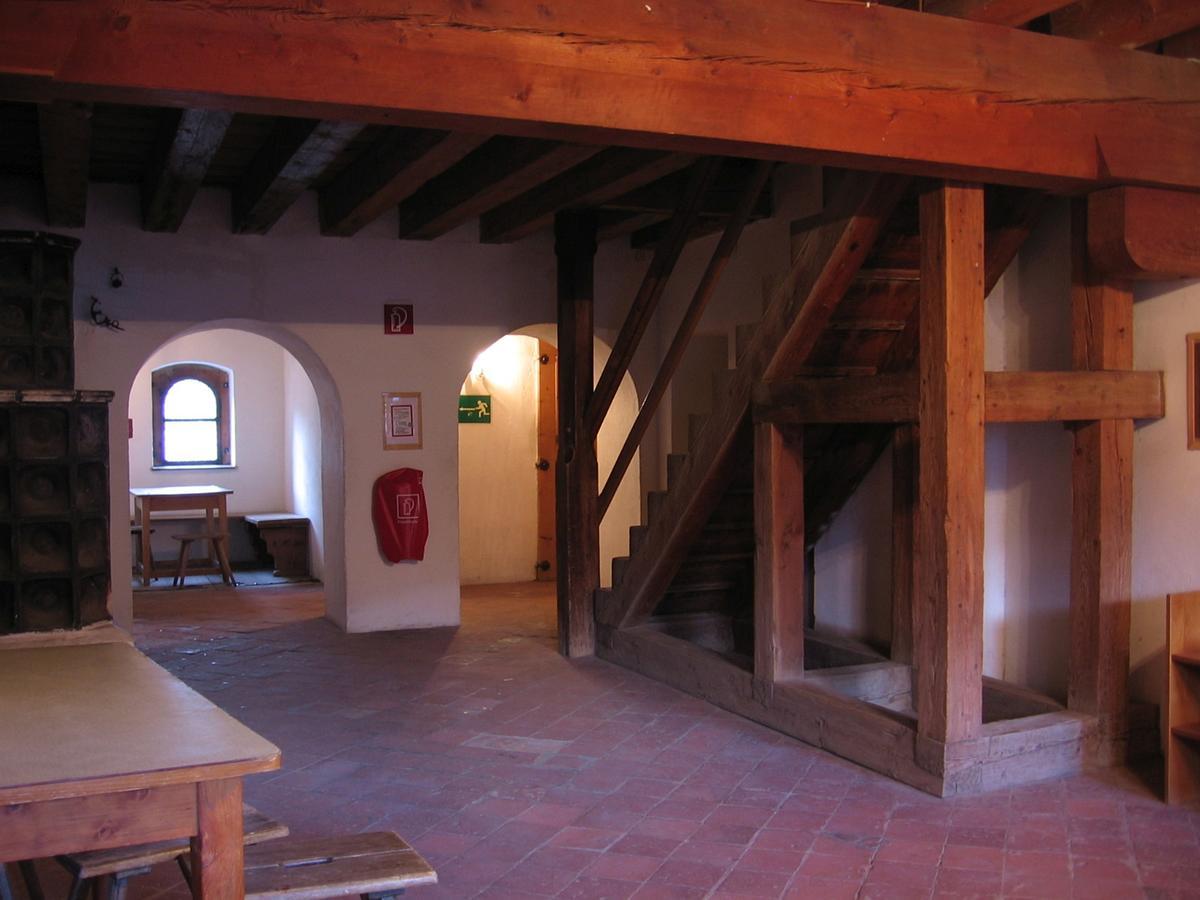 Burg Finstergrun Hostel Ramingstein Kültér fotó